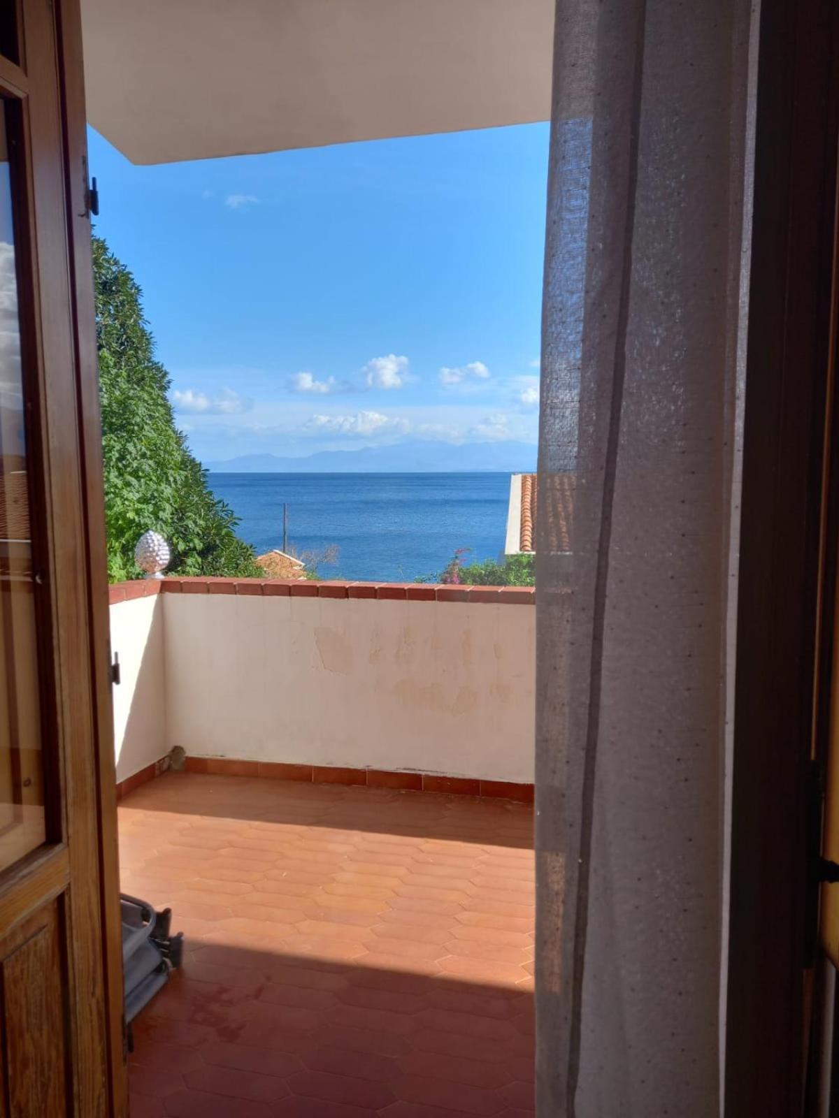 Aparthotel Casa Vacanze Sicilia Bedda Seaside à Santa Flavia Extérieur photo