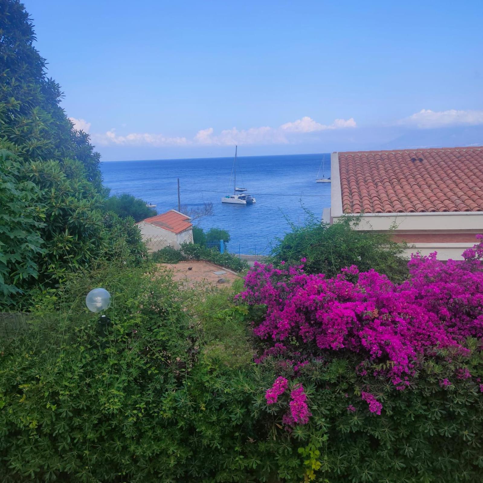 Aparthotel Casa Vacanze Sicilia Bedda Seaside à Santa Flavia Extérieur photo
